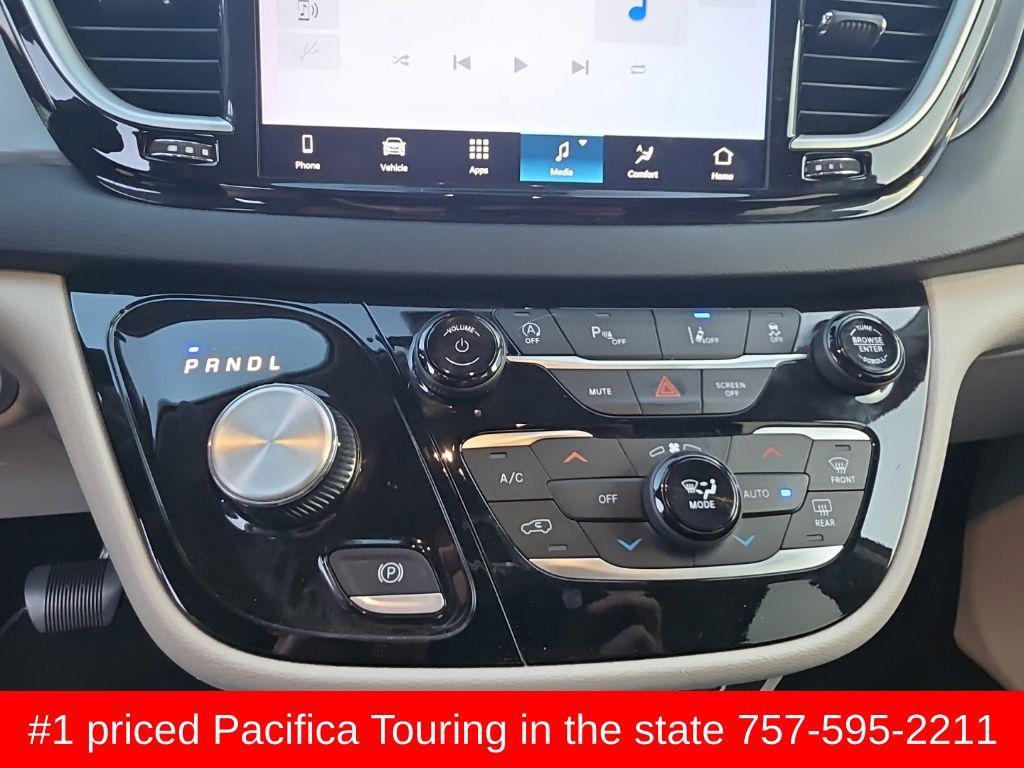 used 2023 Chrysler Pacifica car, priced at $21,950
