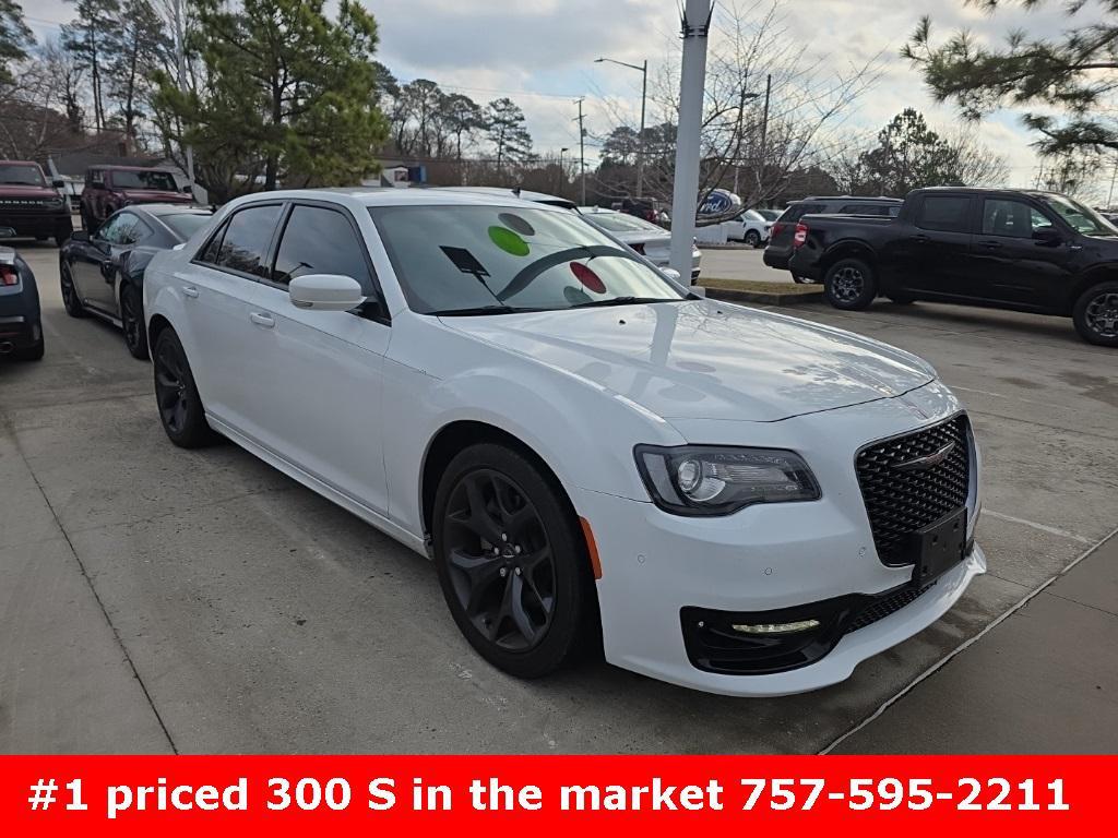 used 2021 Chrysler 300 car, priced at $30,995