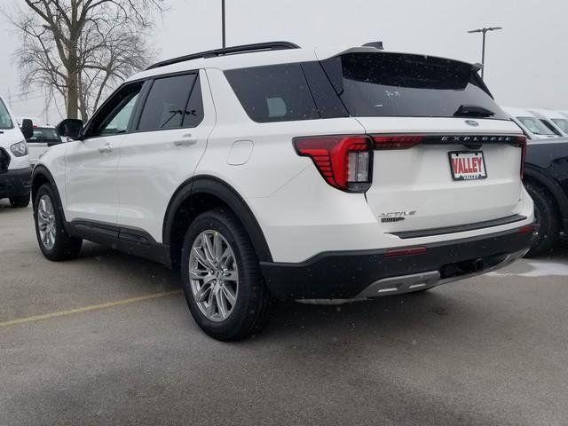 new 2026 Ford Explorer car, priced at $44,638