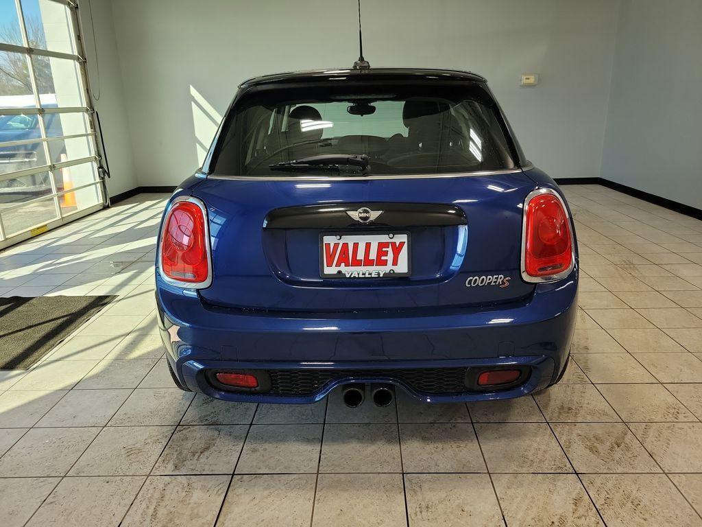 used 2015 MINI Hardtop car, priced at $9,900