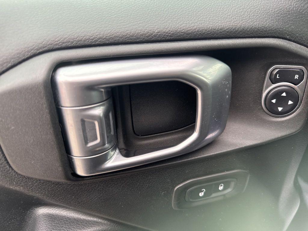 used 2019 Jeep Wrangler Unlimited car, priced at $19,000