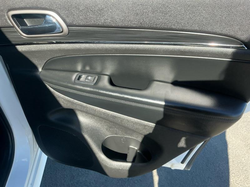 used 2020 Jeep Grand Cherokee car, priced at $19,994