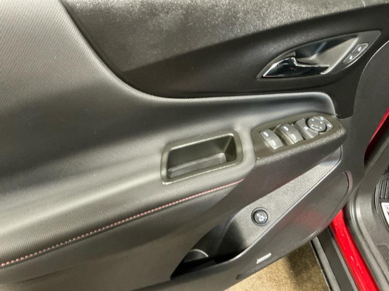 used 2024 Chevrolet Equinox car, priced at $29,449