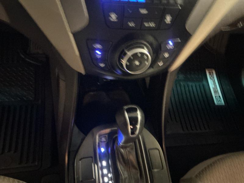 used 2015 Hyundai Santa Fe Sport car, priced at $7,999