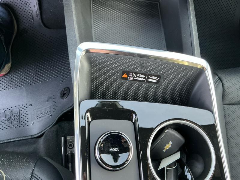 new 2026 Chevrolet Equinox car, priced at $38,204