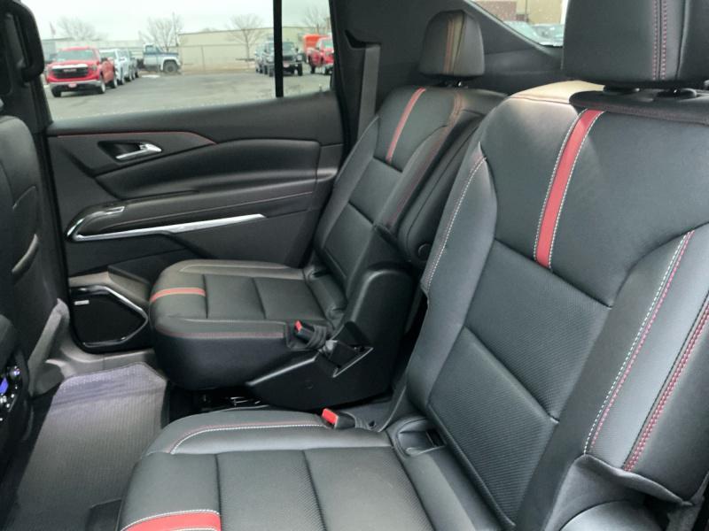 new 2026 Chevrolet Traverse car, priced at $61,194