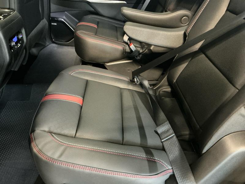 new 2026 Chevrolet Traverse car, priced at $61,194