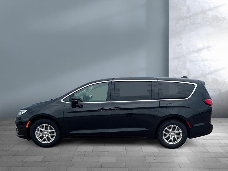 used 2023 Chrysler Pacifica car, priced at $24,499