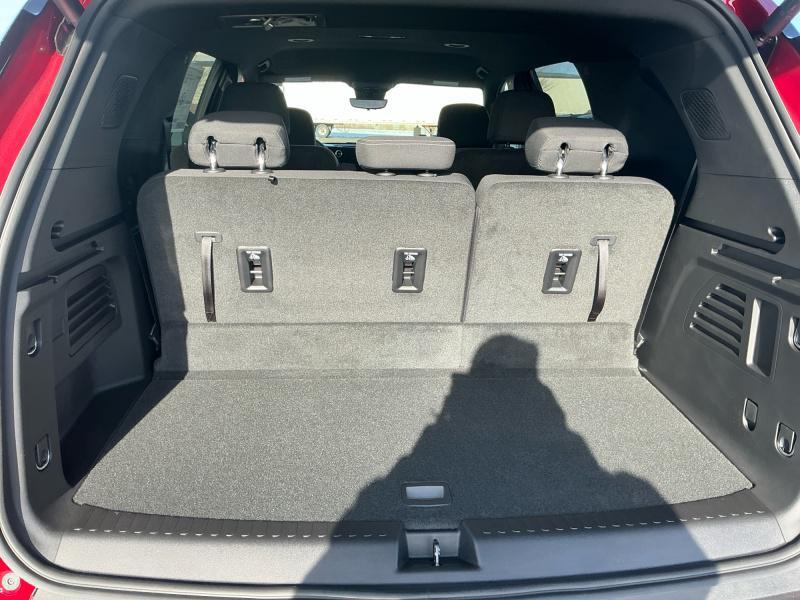 new 2026 Chevrolet Traverse car, priced at $46,814