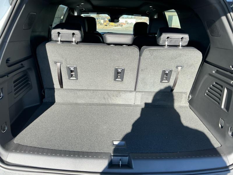 new 2026 Chevrolet Traverse car, priced at $50,914