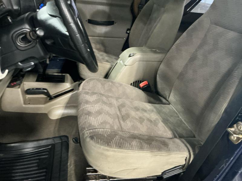 used 2005 Jeep Wrangler car, priced at $11,999