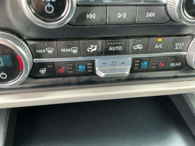 used 2024 Ford Expedition Max car, priced at $43,499