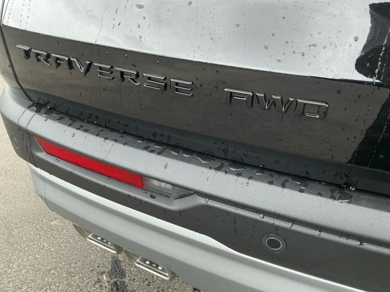 new 2026 Chevrolet Traverse car, priced at $49,990