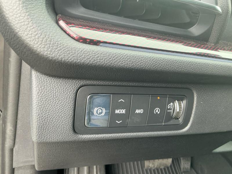 new 2026 Chevrolet Traverse car, priced at $49,990