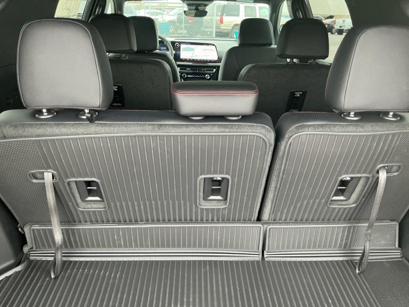 new 2026 Chevrolet Traverse car, priced at $49,990