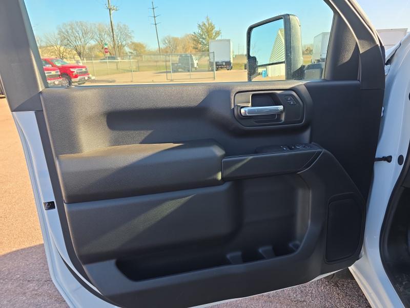 new 2025 Chevrolet Silverado 3500 car, priced at $69,980