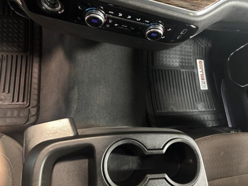 used 2024 GMC Sierra 1500 car, priced at $43,999