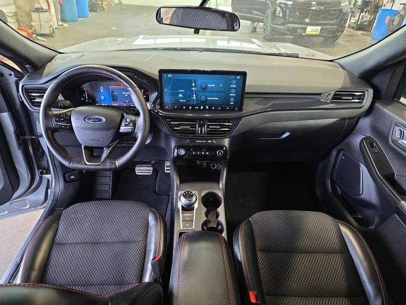 used 2024 Ford Escape car, priced at $25,999