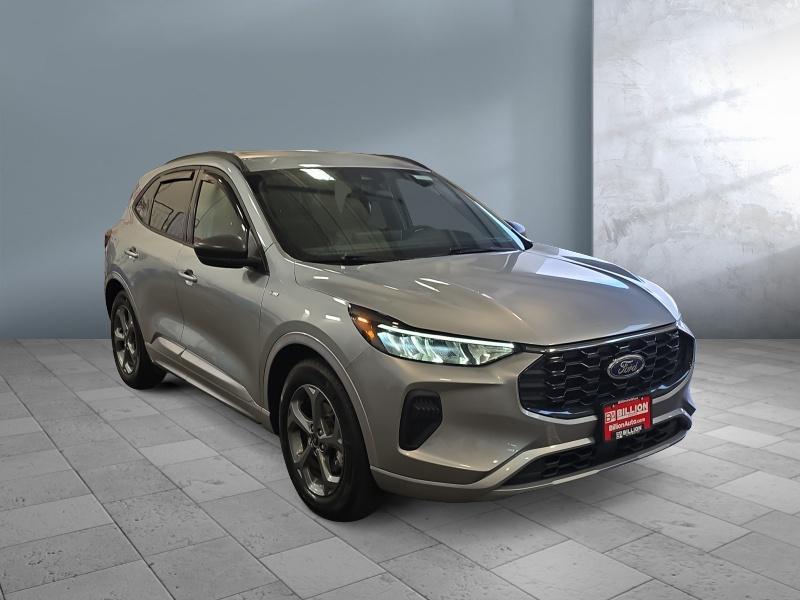 used 2024 Ford Escape car, priced at $25,999