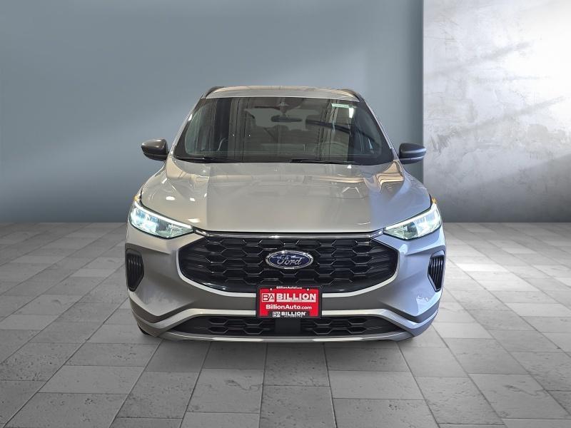 used 2024 Ford Escape car, priced at $25,999