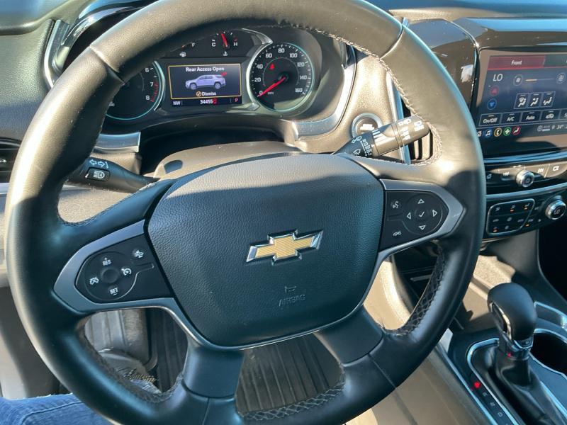 used 2023 Chevrolet Traverse car, priced at $33,499