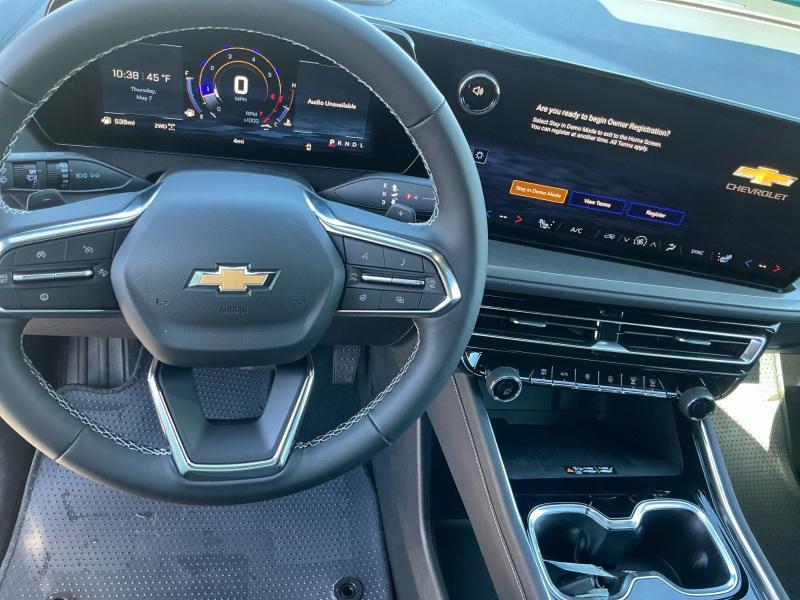 new 2026 Chevrolet Traverse car, priced at $45,194