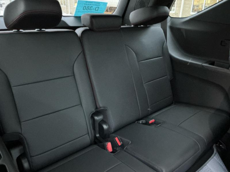 new 2026 Chevrolet Traverse car, priced at $60,390