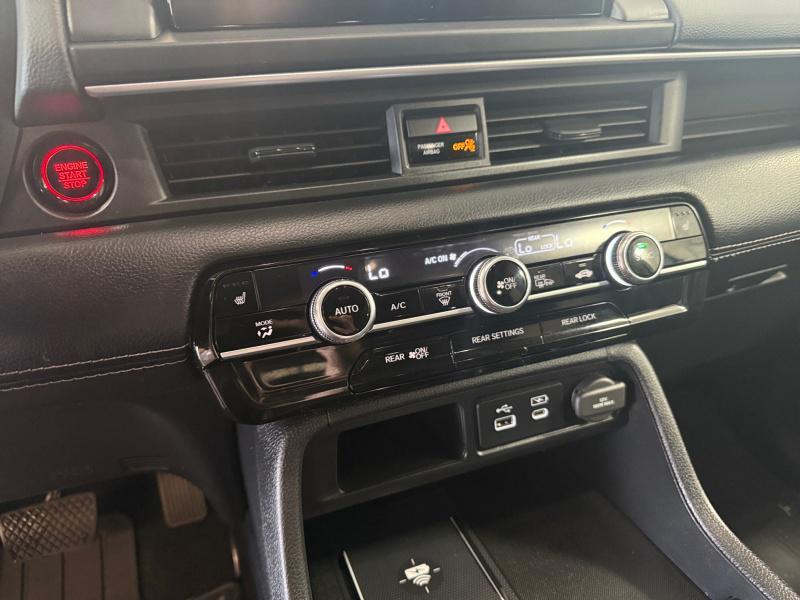 used 2025 Honda Pilot car, priced at $44,999