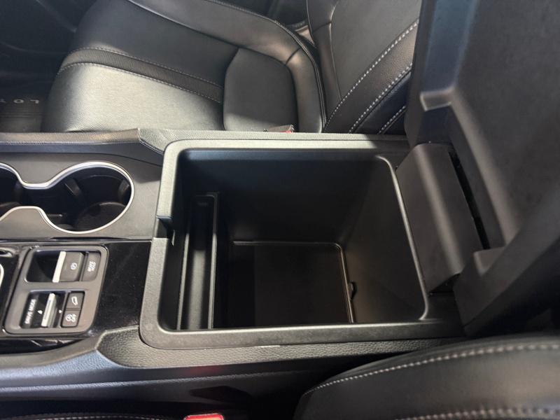 used 2025 Honda Pilot car, priced at $44,999