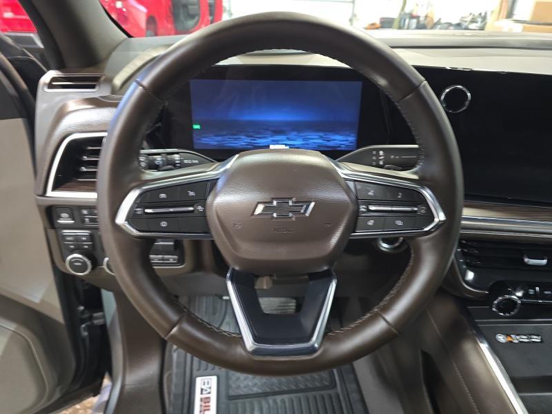 used 2025 Chevrolet Suburban car, priced at $73,999