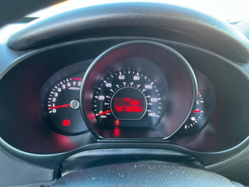 used 2015 Kia Soul car, priced at $6,999