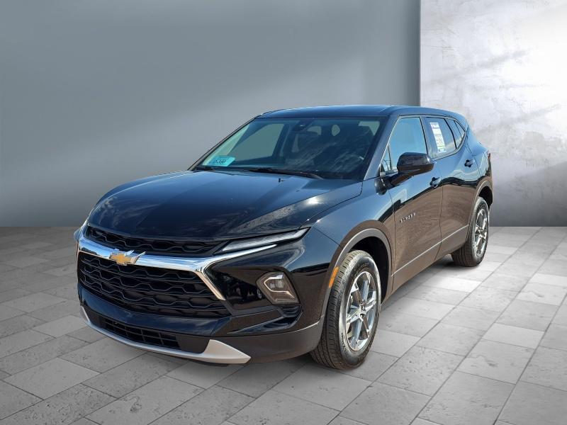 used 2025 Chevrolet Blazer car, priced at $31,499