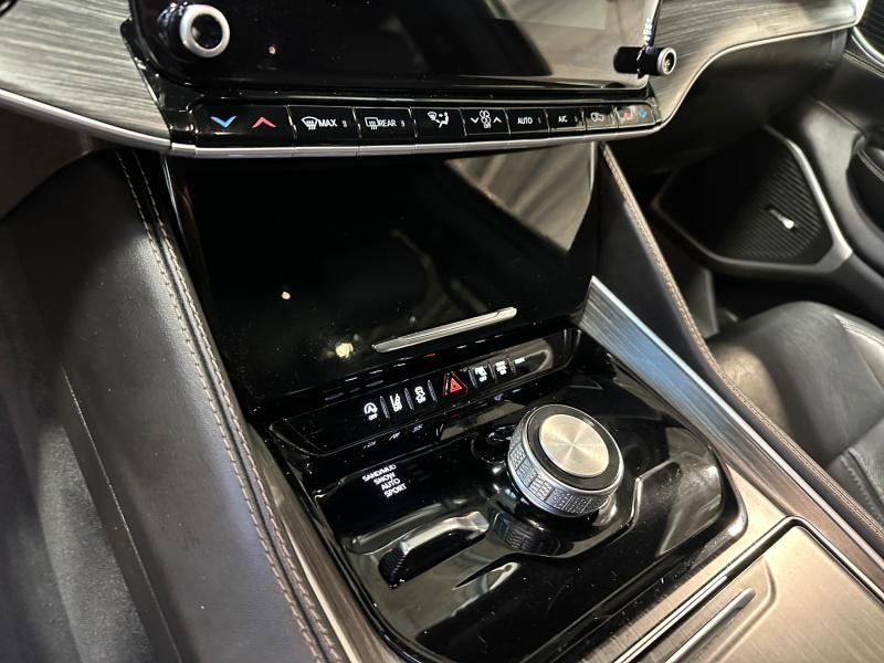 used 2024 Jeep Wagoneer car, priced at $47,990