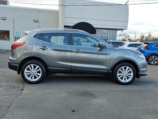 used 2018 Nissan Rogue Sport car