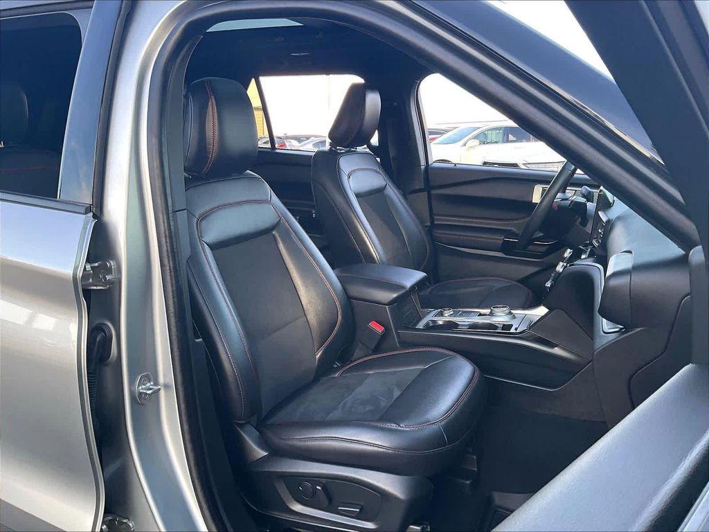 used 2023 Ford Explorer car, priced at $34,882