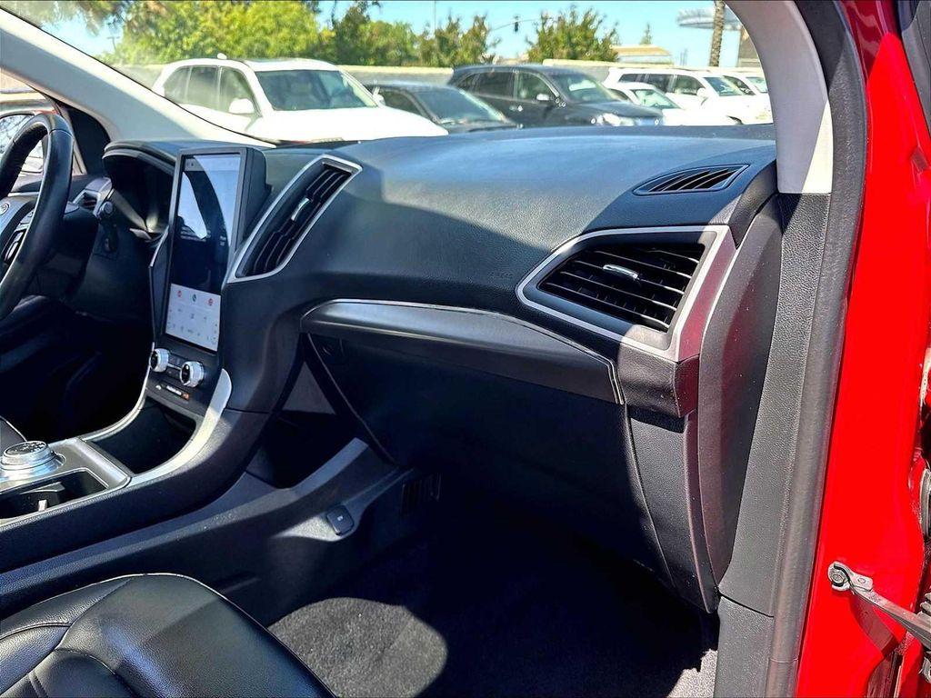 used 2022 Ford Edge car, priced at $29,985