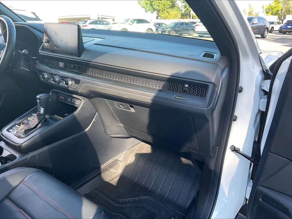 used 2025 Honda CR-V Hybrid car, priced at $35,888