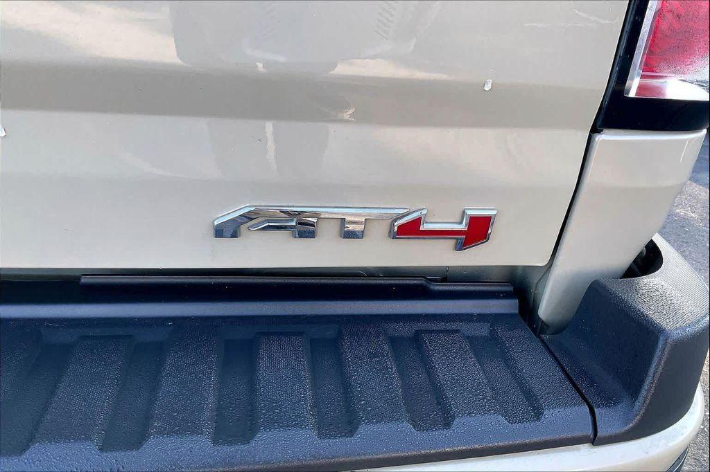 used 2022 GMC Canyon car, priced at $33,707