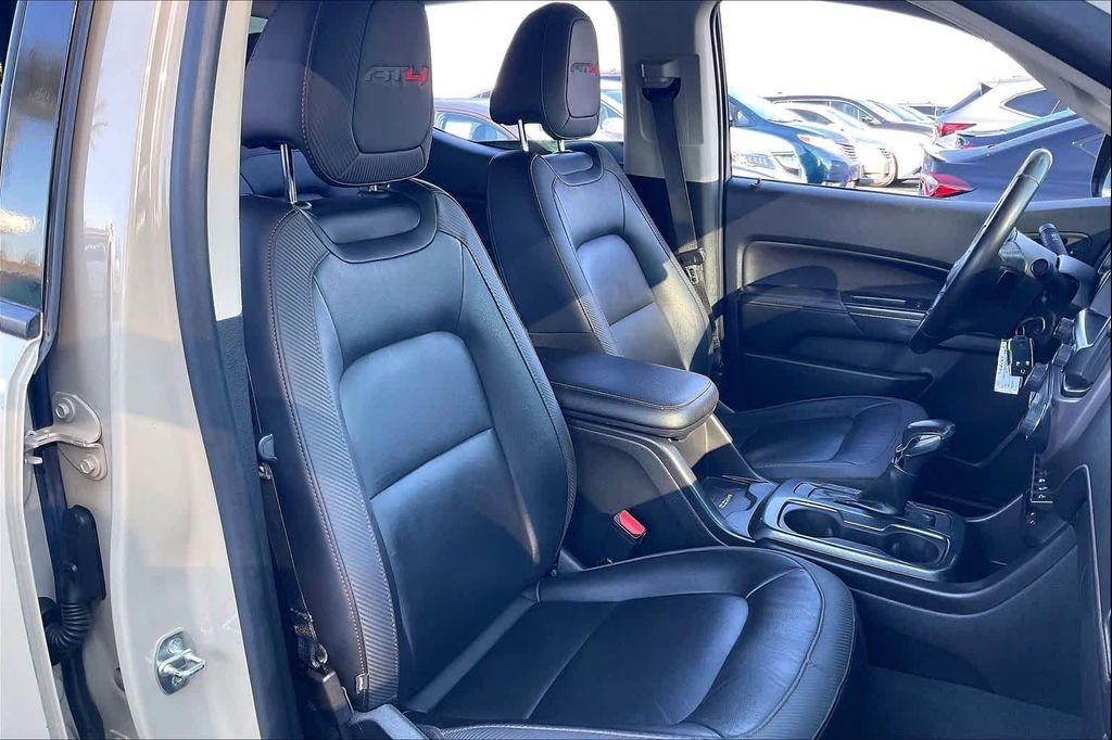 used 2022 GMC Canyon car, priced at $33,707