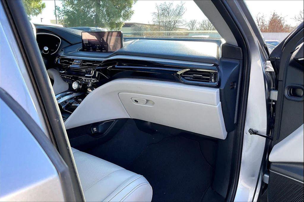 used 2023 Acura MDX car, priced at $42,599