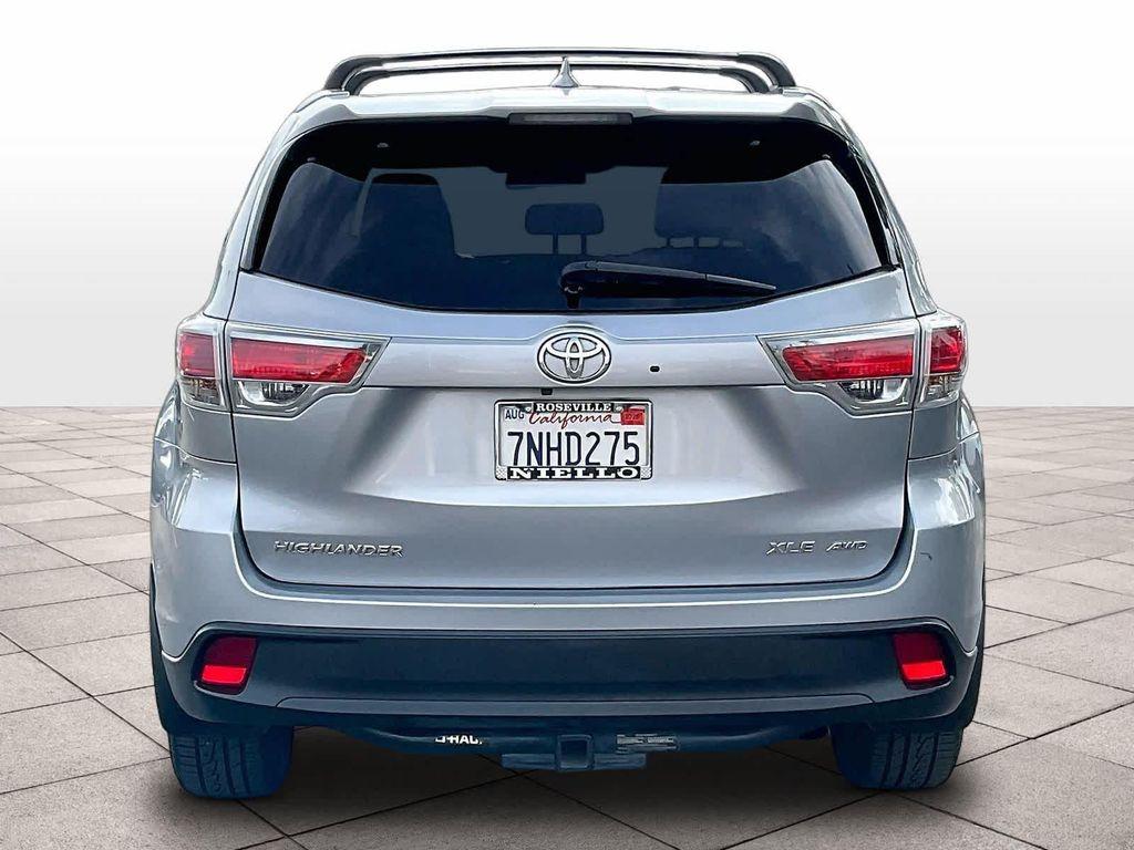 used 2015 Toyota Highlander car, priced at $14,599