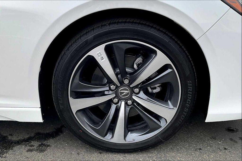 new 2025 Acura TLX car, priced at $44,950