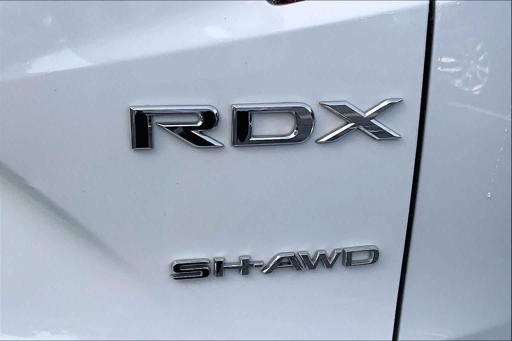 used 2021 Acura RDX car, priced at $27,900