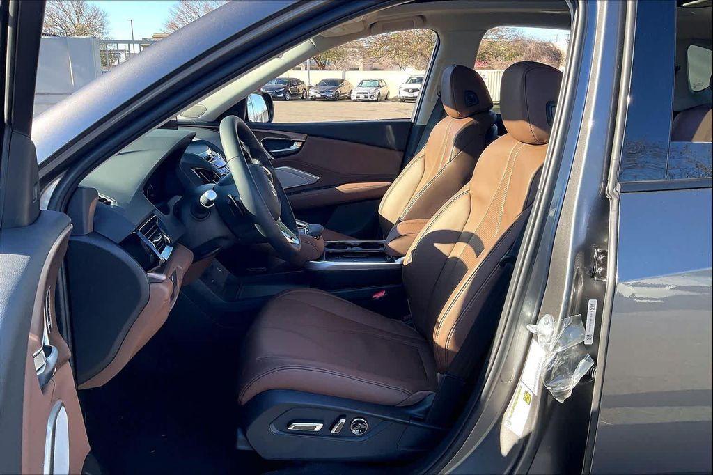 new 2026 Acura RDX car, priced at $49,650