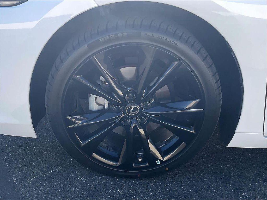 used 2024 Lexus ES 300h car, priced at $48,599