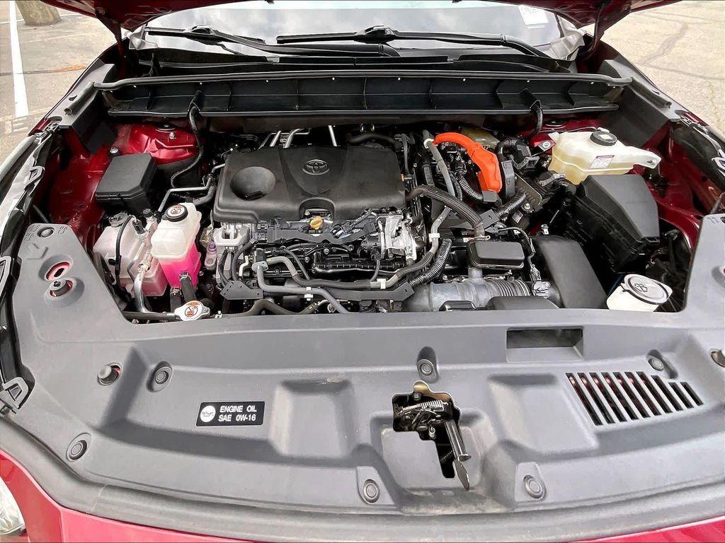 used 2021 Toyota Highlander Hybrid car, priced at $33,988