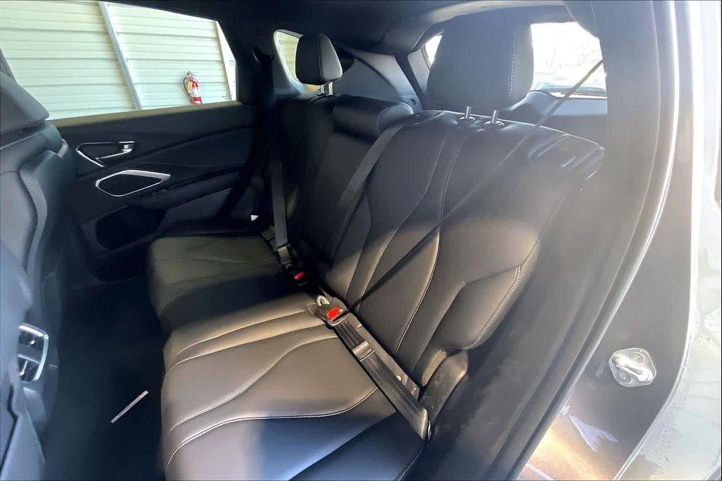 new 2026 Acura RDX car, priced at $47,050