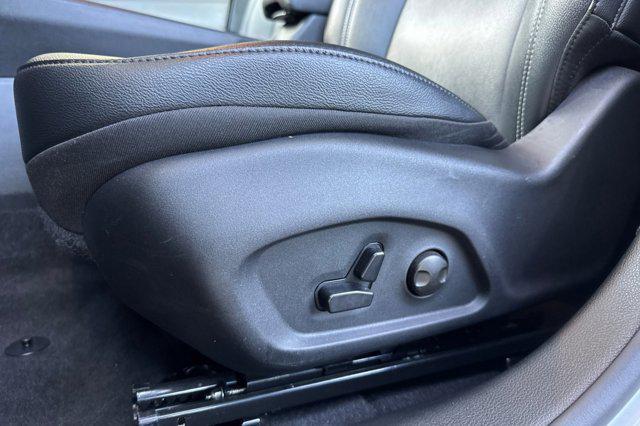 used 2025 Jeep Compass car, priced at $29,997