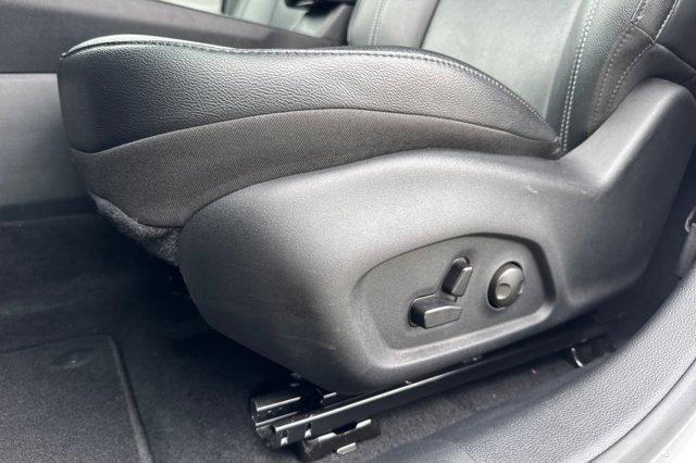 used 2025 Jeep Compass car, priced at $24,999