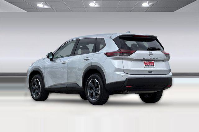 used 2025 Nissan Rogue car, priced at $24,999
